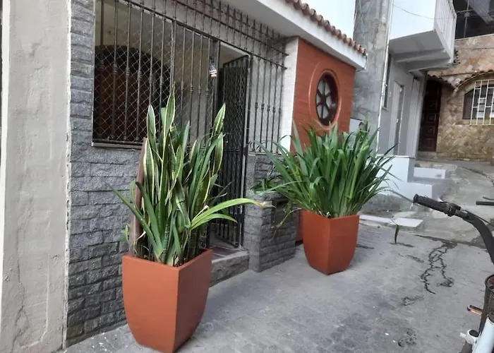 Casa simples, próxima à Praia dos Anjos Arraial do Cabo